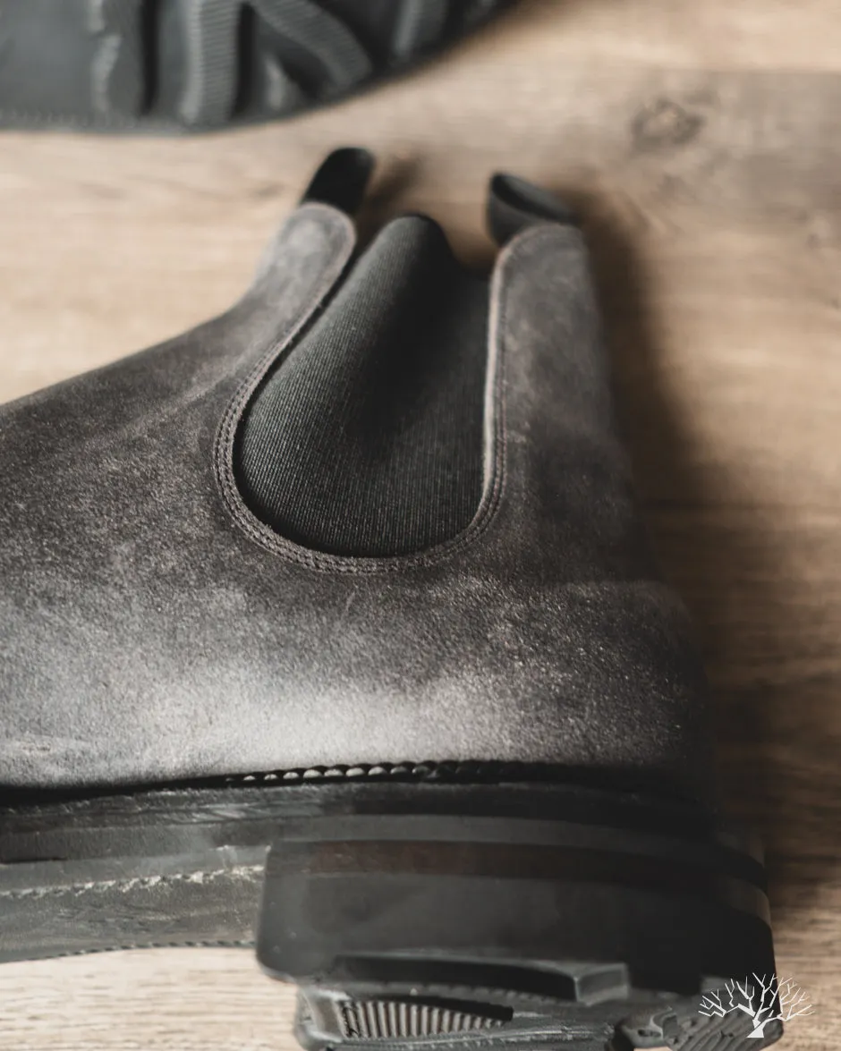 Chelsea Boot - Charcoal Waxy Commander - 2030